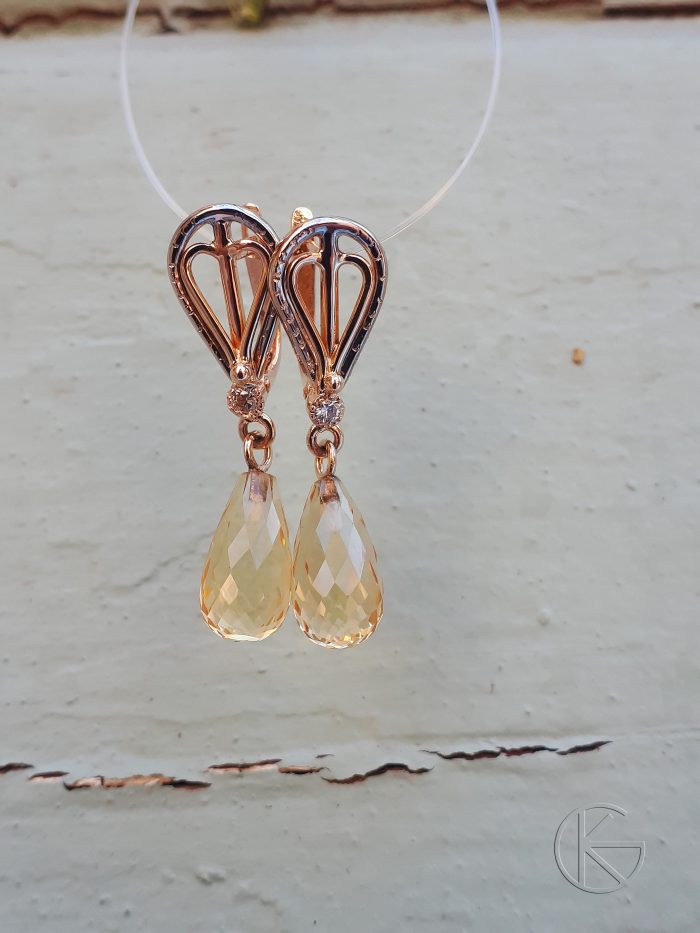 Kullast kõrvarõngad briljantide ja tsitriinidega