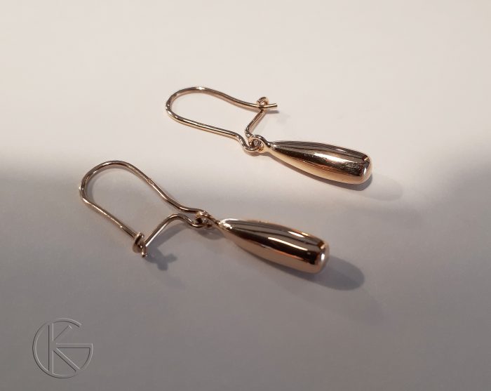 Kullast kõrvarõngad