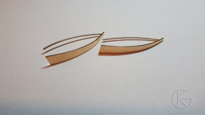 Kullast kõrvarõngad