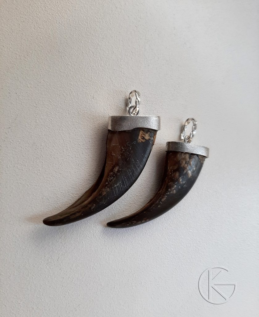 Hõbedast ripatsid karu küünistega