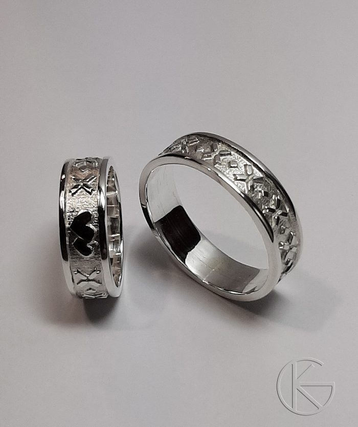 Hõbedast eesti rahvusliku mustriga abielusõrmused