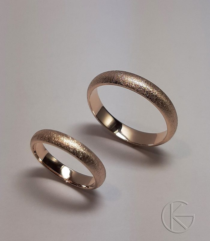 Kullast abielusõrmused