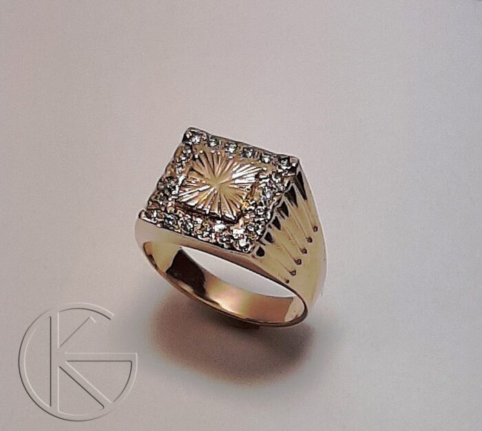 Kullast klotser briljantidega