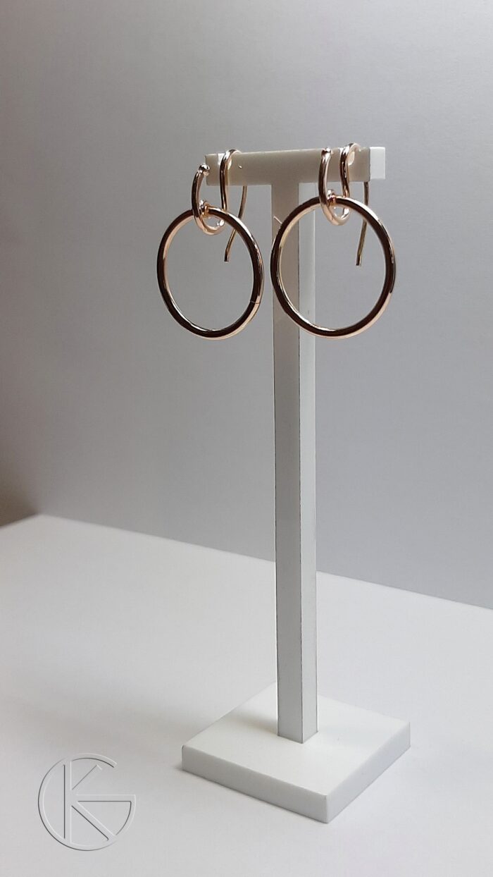 Kullast kõrvarõngad