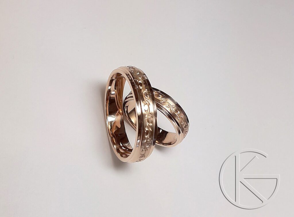 Kullast abielusõrmused