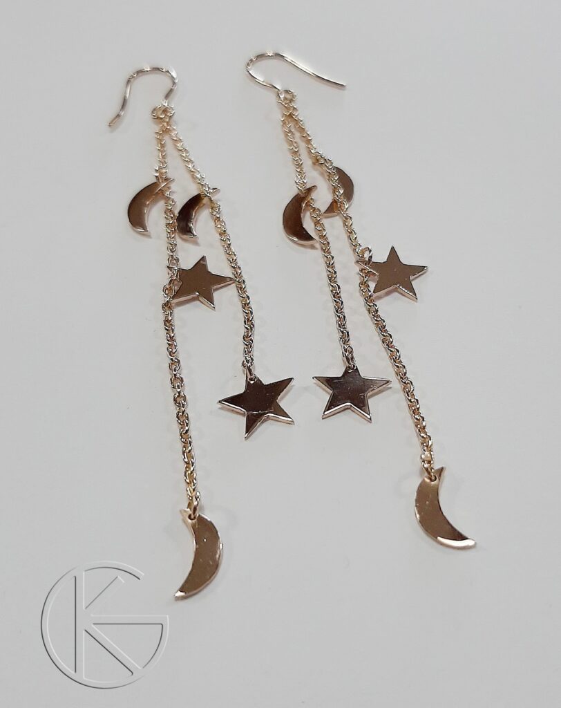 Kullast kõrvarõngad