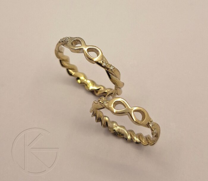 Kullast abielusõrmused